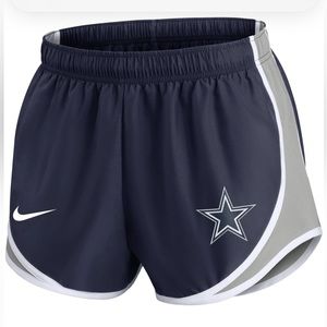 Women's Nike Dallas Cowboys Logo Tempo Shorts